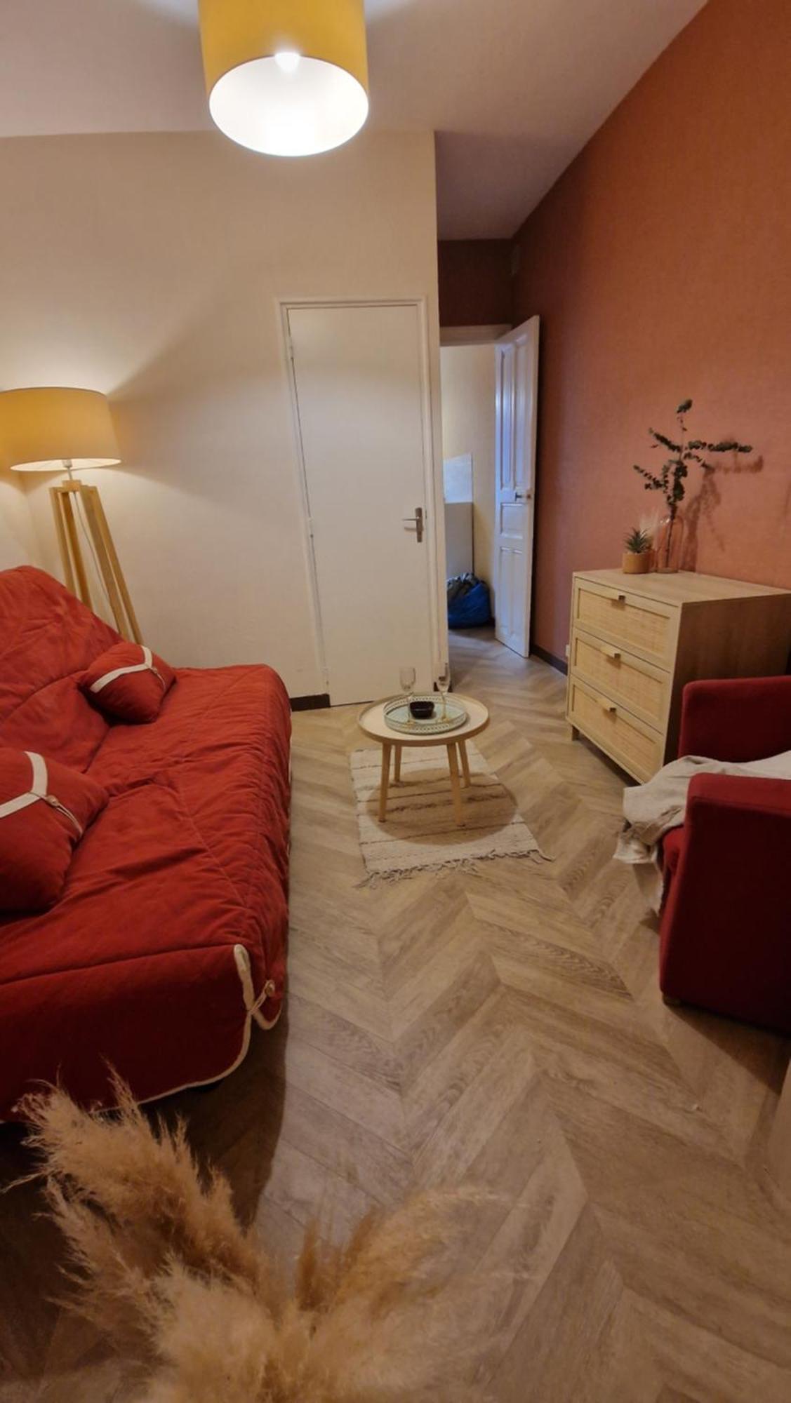Port Apartment